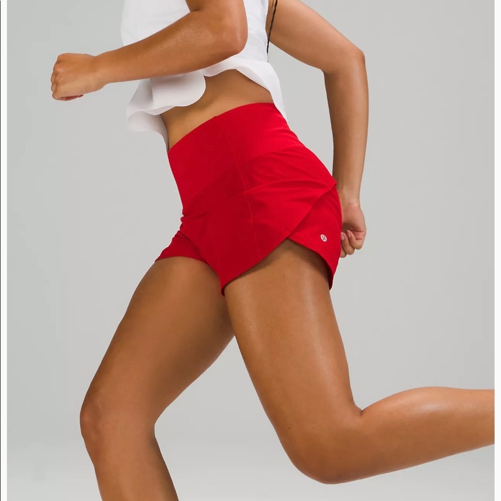 Lululemon Speed Up 4inch shorts